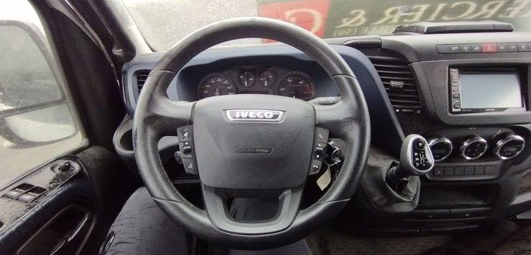 IVECO DAILY 35S14 NON ROULANT BLANC FH-975-FV