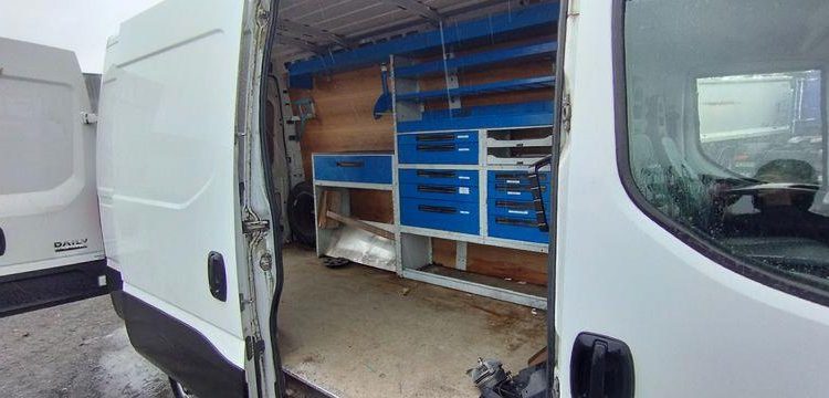 IVECO DAILY 35S14 NON ROULANT BLANC FH-975-FV