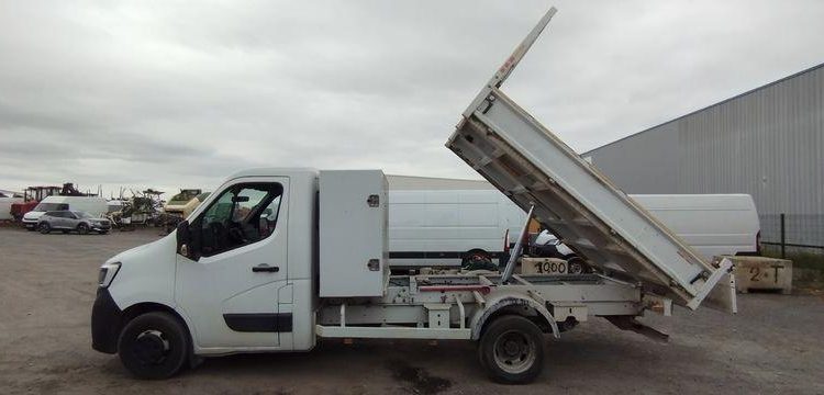 RENAULT DAILY 35C13  FM-828-PE