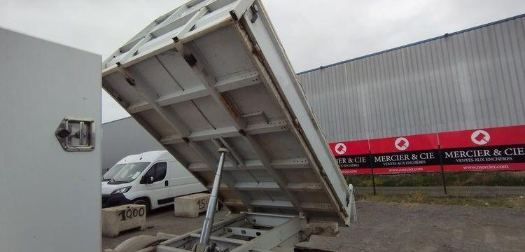 RENAULT DAILY 35C13  FM-828-PE