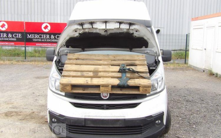FIAT TALENTO FOURGON 2,0 MJTD ECOJET 16V 145 CV – DIESEL – ANNEE 2020 – EN LETAT BLANC FP-643-KL