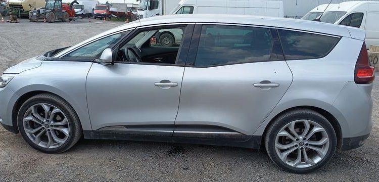 RENAULT GRAND SCENIC IV 1.7 BLUEDCI 120 BUSINESS GRIS FQ-883-YY