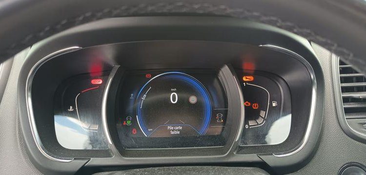 RENAULT GRAND SCENIC IV 1.7 BLUEDCI 120 BUSINESS GRIS FQ-883-YY