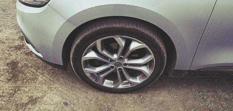 RENAULT GRAND SCENIC IV 1.7 BLUEDCI 120 BUSINESS GRIS FQ-883-YY