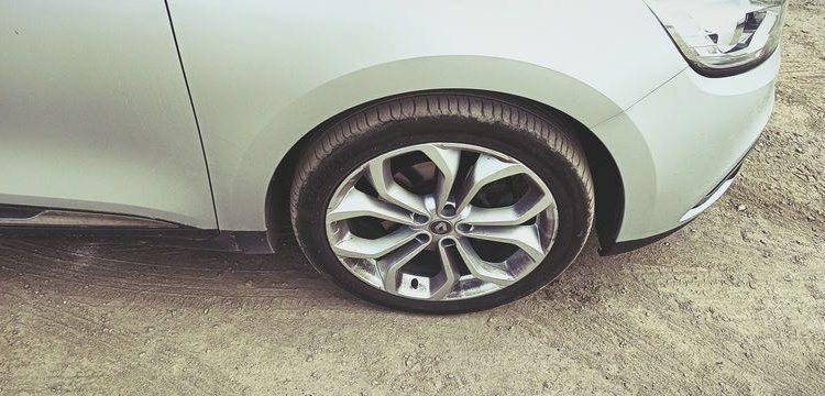 RENAULT GRAND SCENIC IV 1.7 BLUEDCI 120 BUSINESS GRIS FQ-883-YY