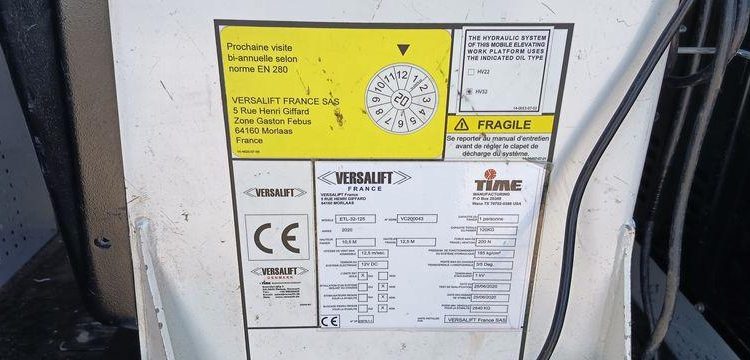 RENAULT MASTER AVEC NACELLE VERSALIFT ETL32-125 12A14M  FQ-929-VW