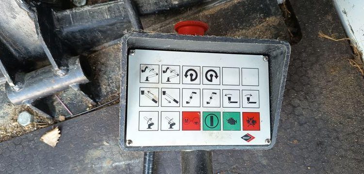 RENAULT MASTER AVEC NACELLE VERSALIFT ETL32-125 12A14M  FQ-929-VW