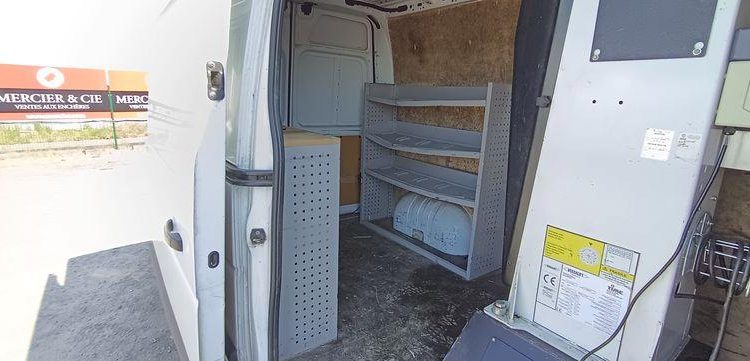 RENAULT MASTER AVEC NACELLE VERSALIFT ETL32-125 12A14M  FQ-929-VW