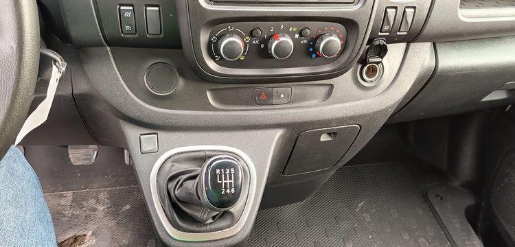 RENAULT TRAFIC FOURGON 2.0 DCI 120 L2H1 CONFORT BLANC FS-893-TY