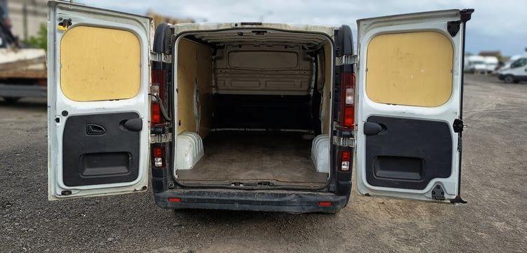 RENAULT TRAFIC FOURGON 2.0 DCI 120 L2H1 CONFORT BLANC FS-893-TY