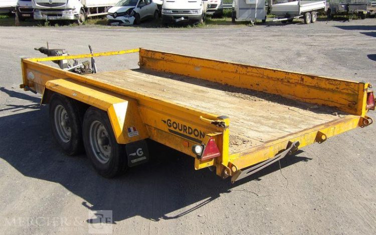 GOURDON REMORQUE PORTE ENGIN 2 ESSIEUX – PTAC 3,5 TONNES – ANNEE 2020  FT-365-QP