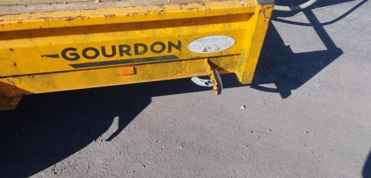 GOURDON REMORQUE PORTE ENGIN 2 ESSIEUX – PTAC 3,5 TONNES – ANNEE 2020  FT-365-QP