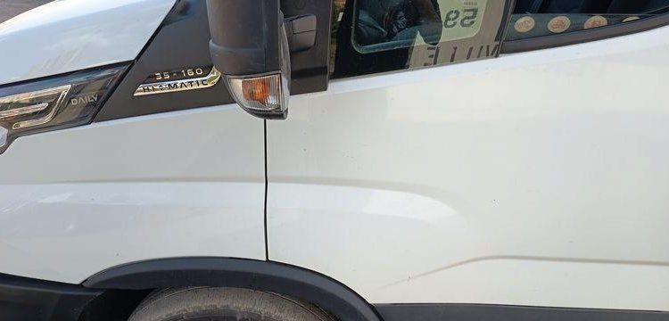 IVECO DAILY BLANC GC-592-DL