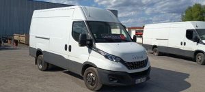 IVECO DAILY BLANC GE-357-AC