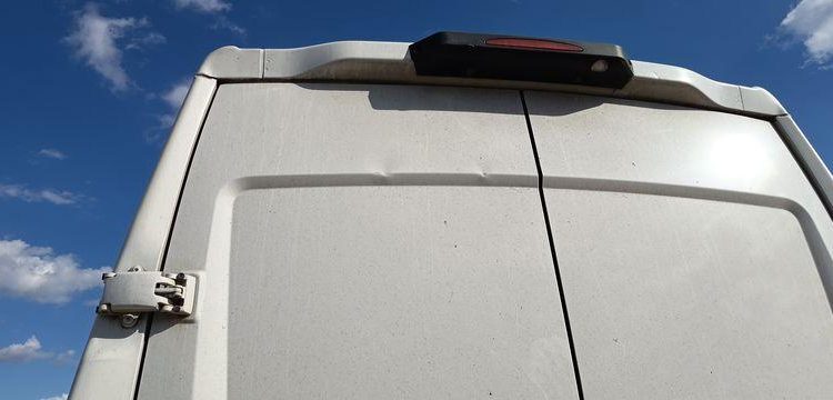 IVECO DAILY BLANC GE-357-AC
