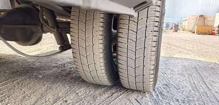 IVECO DAILY BLANC GE-357-AC