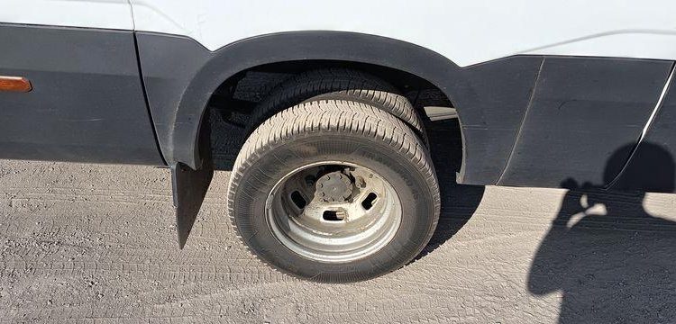 IVECO DAILY BLANC GE-357-AC