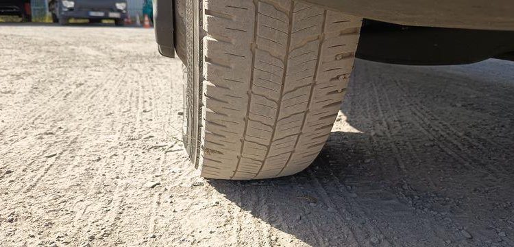 IVECO DAILY BLANC GE-357-AC