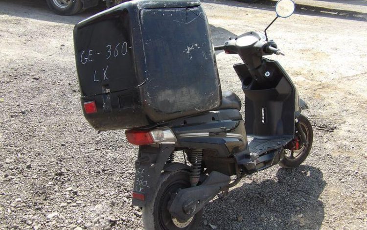 RED ELECTRIQUE SCOOTER ELECTRIQUE 50CC RED E + PRO  GE-360-LK