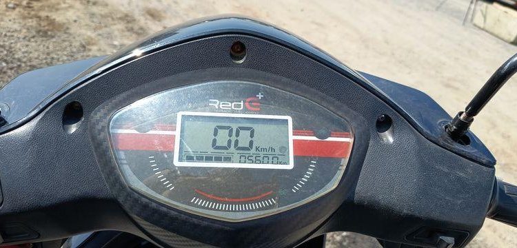 RED ELECTRIQUE SCOOTER ELECTRIQUE 50CC RED E + PRO  GE-360-LK