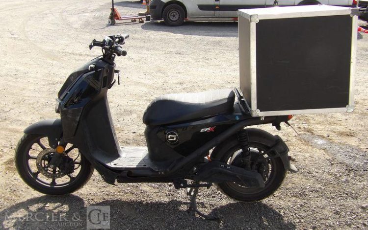 SUPER SOCO SCOOTER CPX 50CM3 – ELECTRIQUE – 10528 KMS – ANNEE 2022  GG-027-RD