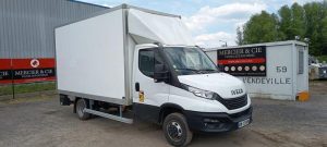 IVECO 35C16 CAISSE  GM-123-AM