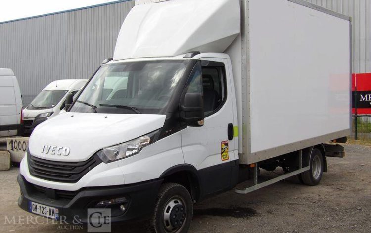 IVECO 35C16 CAISSE  GM-123-AM