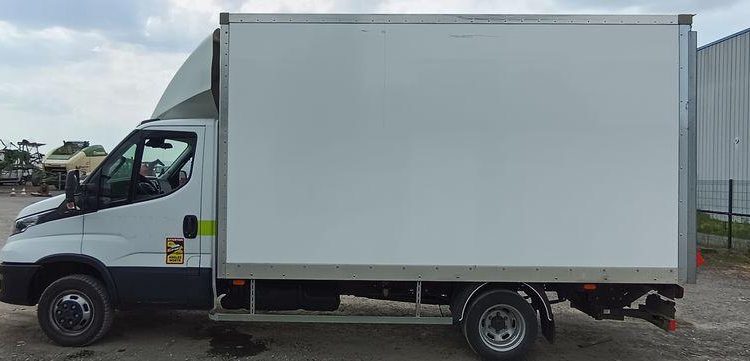 IVECO 35C16 CAISSE  GM-123-AM