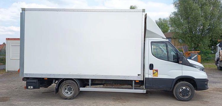 IVECO 35C16 CAISSE  GM-123-AM
