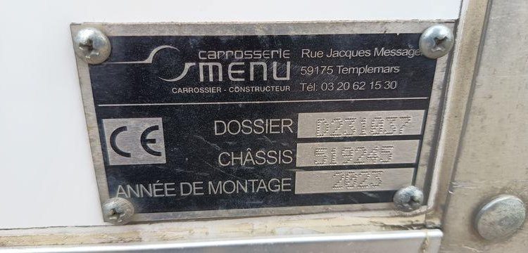 IVECO 35C16 CAISSE  GM-123-AM