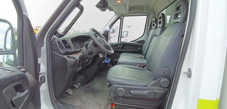 IVECO 35C16 CAISSE  GM-123-AM