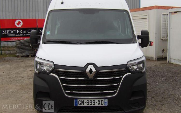 RENAULT MASTER 3 L3H2 2,3 DCI 136CV – DIESEL – 59557 KMS – ANNEE 2023 BLANC GN-699-XD