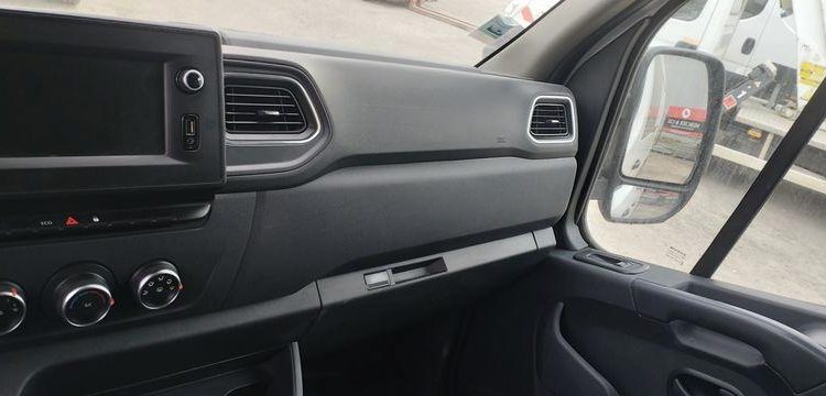 RENAULT MASTER 3 L3H2 2,3 DCI 136CV – DIESEL – 59557 KMS – ANNEE 2023 BLANC GN-699-XD