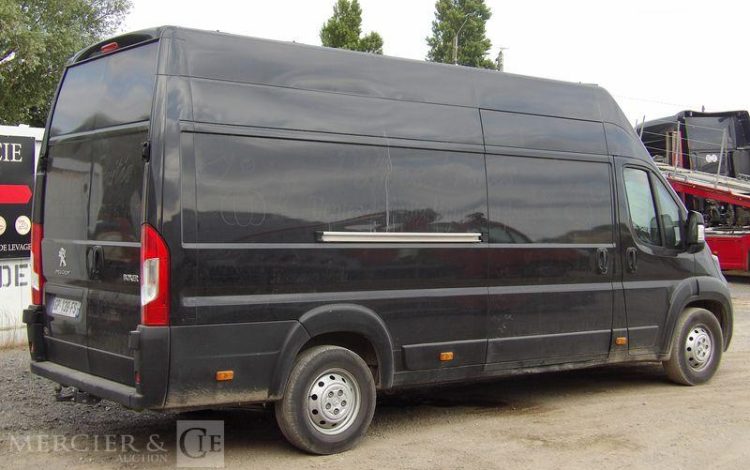 PEUGEOT BOXER 35 L4 H3 NOIR GP-139-FS