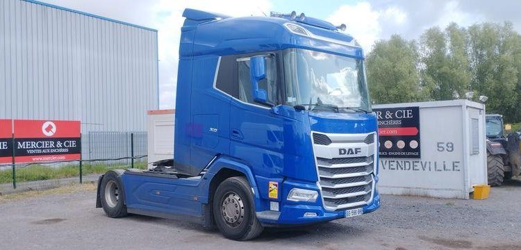 DAF TRACTEUR XG 480 FT – DIESEL – PTRA 44 TONNES – 132446 KMS ANEE 2023 BLEU GS-596-BH
