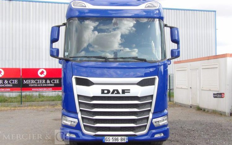 DAF TRACTEUR XG 480 FT – DIESEL – PTRA 44 TONNES – 132446 KMS ANEE 2023 BLEU GS-596-BH