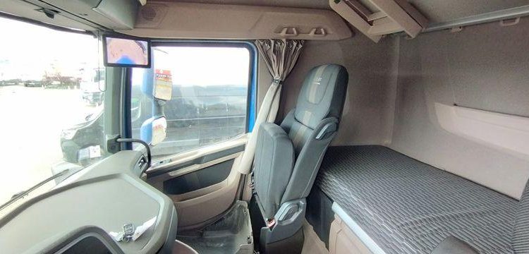 DAF TRACTEUR XG 480 FT – DIESEL – PTRA 44 TONNES – 132446 KMS ANEE 2023 BLEU GS-596-BH