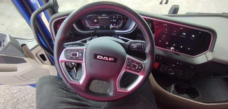 DAF TRACTEUR XG 480 FT – DIESEL – PTRA 44 TONNES – 132446 KMS ANEE 2023 BLEU GS-596-BH