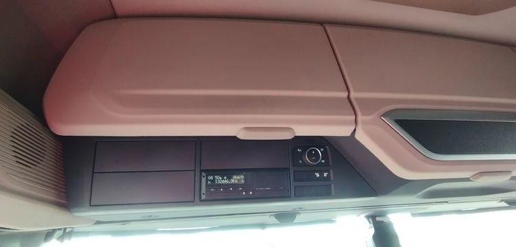 DAF TRACTEUR XG 480 FT – DIESEL – PTRA 44 TONNES – 132446 KMS ANEE 2023 BLEU GS-596-BH