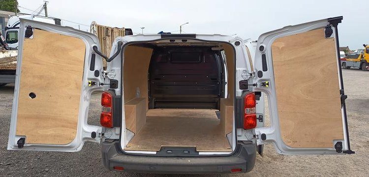 FIAT e-SCUDO 75 KWH 6,1 LONG BUSINESS BLANC GT-767-HT