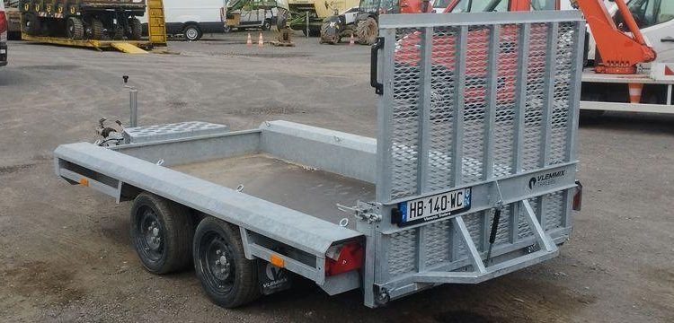 VLEMMIX REMORQUE PORTE ENGIN 2 ESSIEUX – PTAC 2,7 TONNES  HB-140-WC