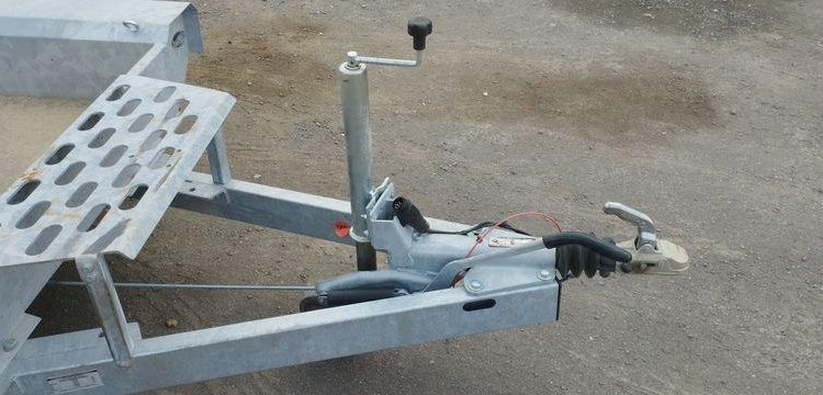 VLEMMIX REMORQUE PORTE ENGIN 2 ESSIEUX – PTAC 2,7 TONNES  HB-140-WC