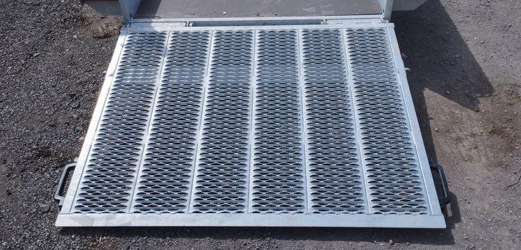 VLEMMIX REMORQUE PORTE ENGIN 2 ESSIEUX – PTAC 2,7 TONNES  HB-140-WC