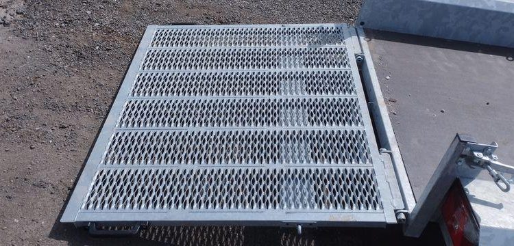 VLEMMIX REMORQUE PORTE ENGIN 2 ESSIEUX – PTAC 2,7 TONNES  HB-140-WC
