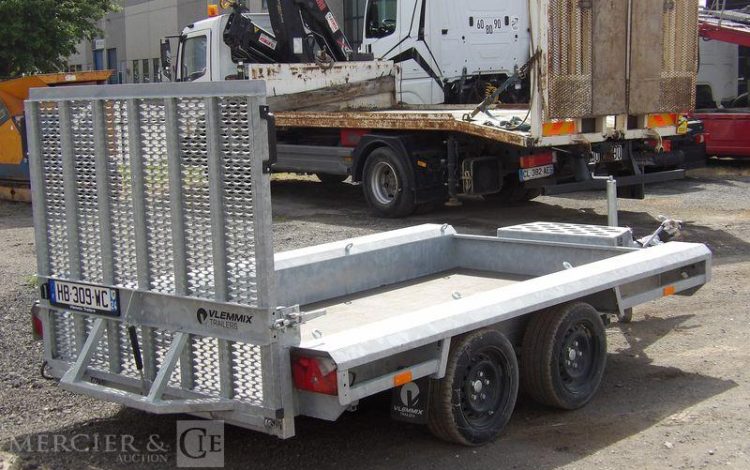 VLEMMIX REMORQUE PORTE ENGIN 2 ESSIEUX PTAC : 2,7 TONNES  HB-309-WC