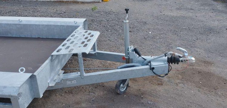 VLEMMIX REMORQUE PORTE ENGIN 2 ESSIEUX PTAC : 2,7 TONNES  HB-309-WC
