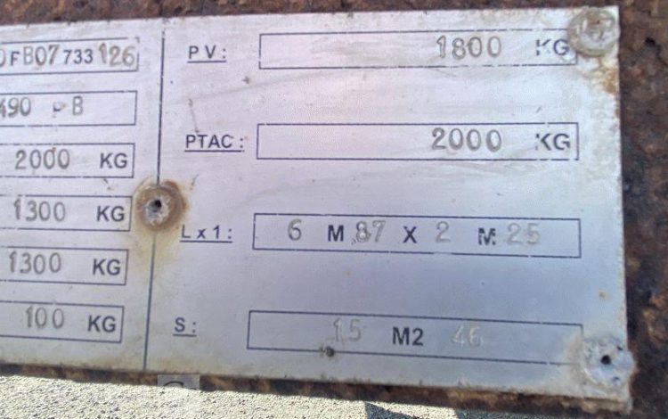 ROULOTTE DE CHANTIER – POUR PIECES  LAN19