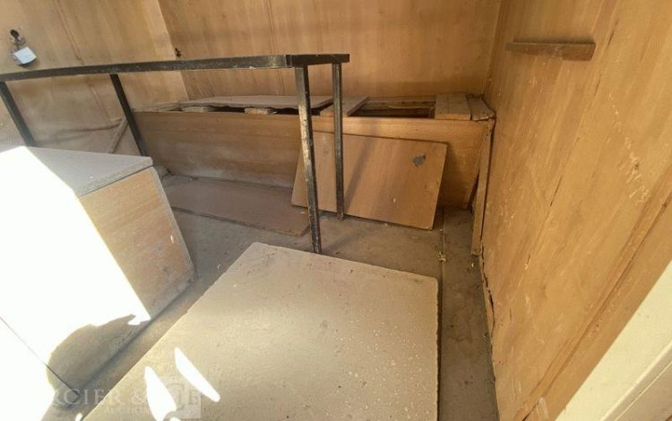 ROULOTTE DE CHANTIER – POUR PIECES  LAN19