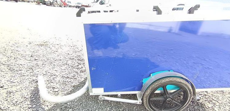 4 CHASSIS NOIR + 4 CAISSES + 2 BOX  VLOVE100