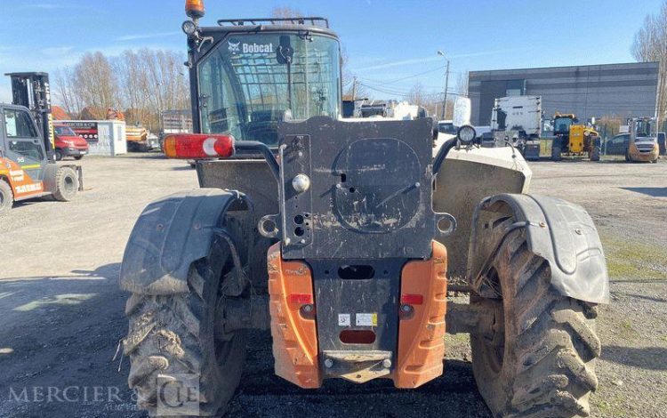 BOBCAT CHARIOT TELESCOPIQUE TL38.70HF DIESEL 6,8M – CAPACITE 3,8T  ENATT.